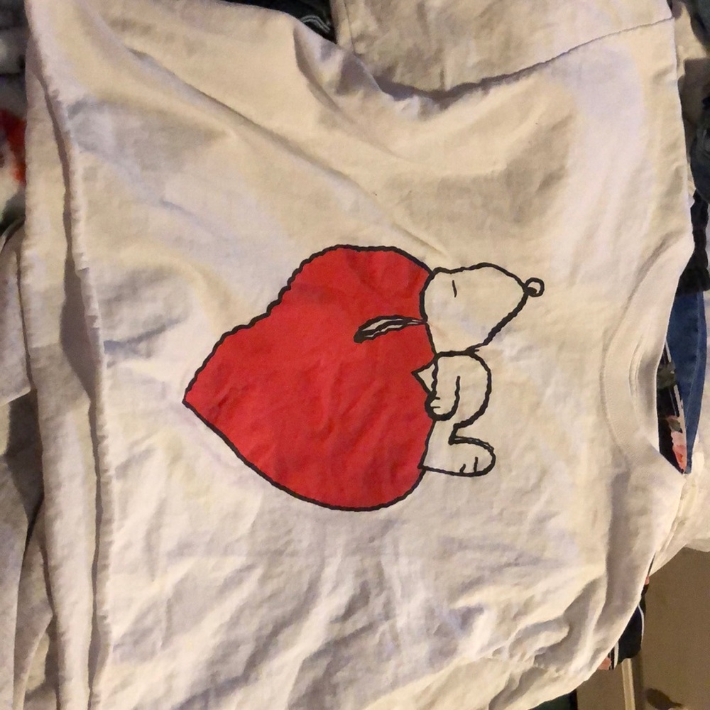 I am selling a really cute crop top